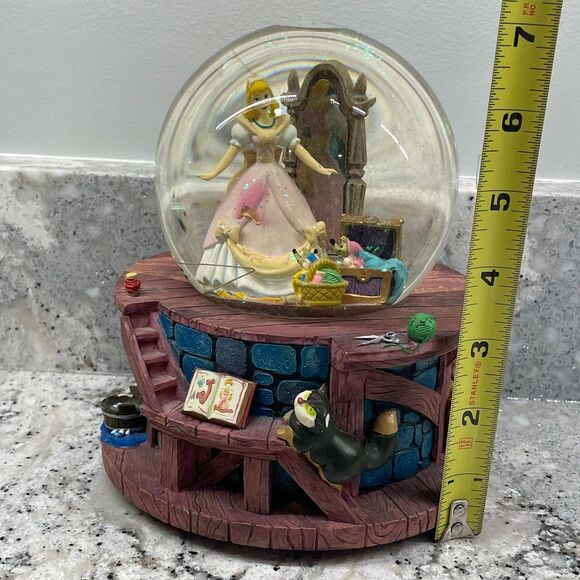 Disney Cinderella Musical Snow Globe A Dream is a Wish Your Heart Makes *as is* - Picture 11 of 11